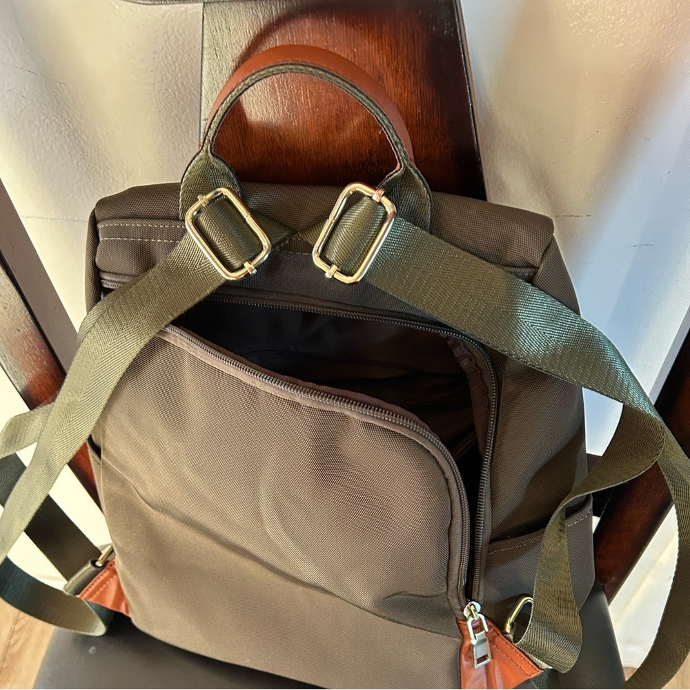 Chic Olive Backpack with Tan Details - Picture 9 of 12